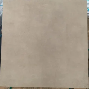 Taupe betonlook tegels van 60x60 cm bij Tegelstudio Zeeland in Vlissingen