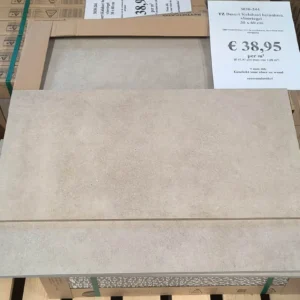 Taupe betonlook tegels van 30x60 cm bij Tegelstudio Zeeland in Vlissingen