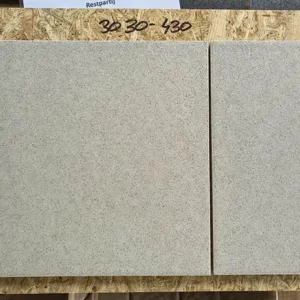 Restpartij natuursteenlook tegels van 30x30 cm, Ivoor, Rako Rock Ivory, bij Tegelstudio Zeeland in Vlissingen