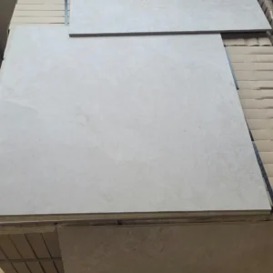 Natuursteenlook tegels Trilogy Ivory 60x60 cm bij Tegelstudio Zeeland in Vlissingen