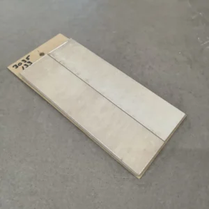 Beige vintagelook wandtegels van 6x25 cm bij Tegelstudio Zeeland in Vlissingen